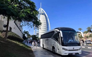 Golden Dragon Navigator Navigates the High-End Coach Market in UAE