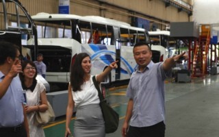 General Consulate of Israel in Guangzhou Visits Golden Dragon