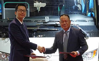 Golden Dragon Attends Macau International Auto Show