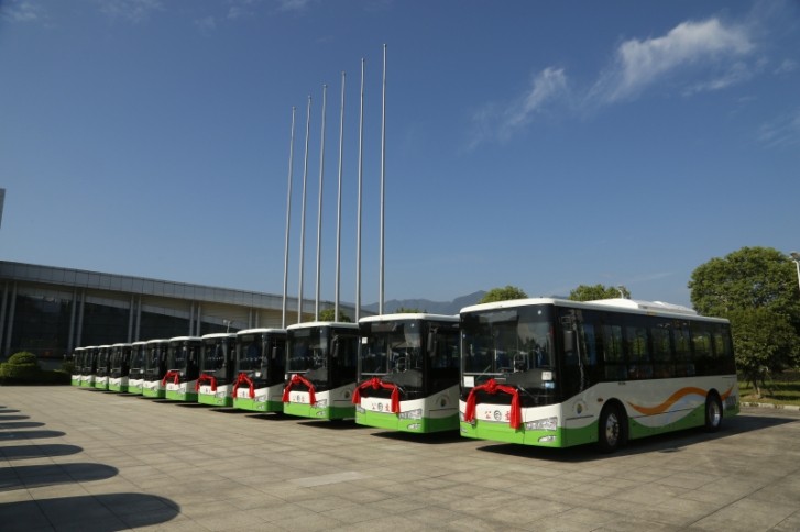 44 Units Golden Dragon Electric City Buses to Start Operation in Ningde Soon