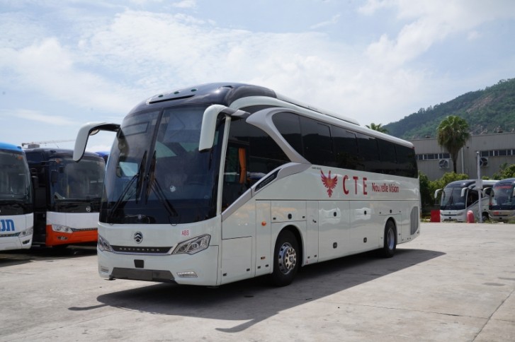 50 Units Golden Dragon High-end Coaches to Arrive in Cote d’Ivoire for Operation